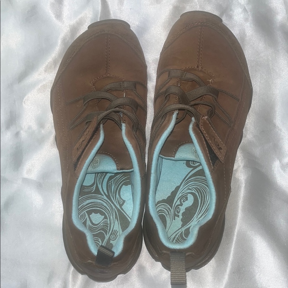Teva Women's Brown Sneakers with Blue Interior
